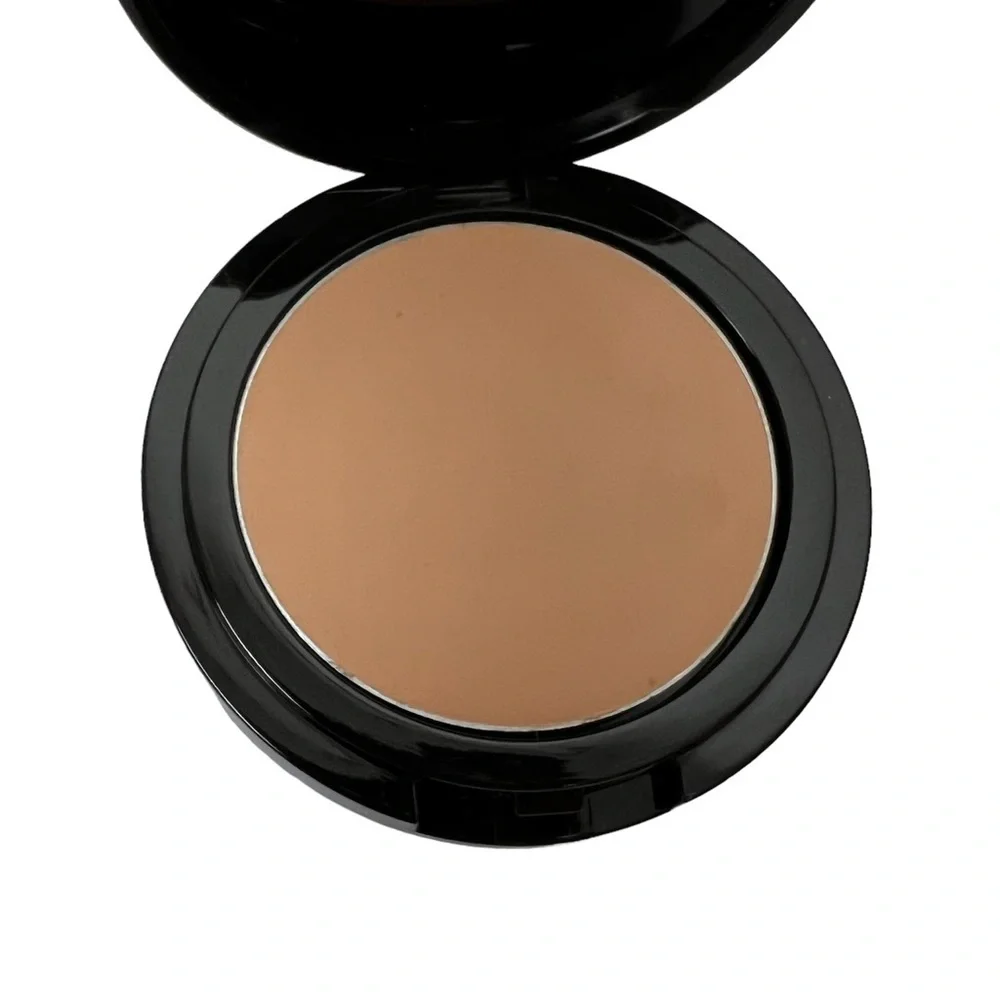 mark. Invisible Touch Perfecting Concealer Shade Fair Avon RARE